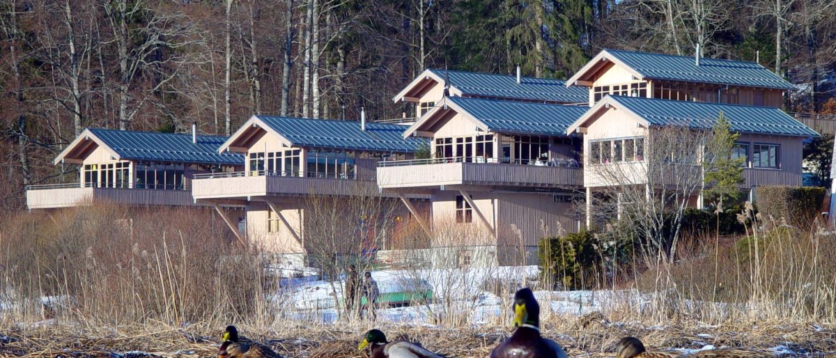 Permalien à: Chalets Lac Saint Point