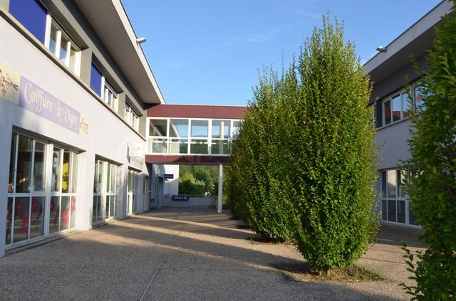 Bâtiment Commercial rue De Vigny, photo 6